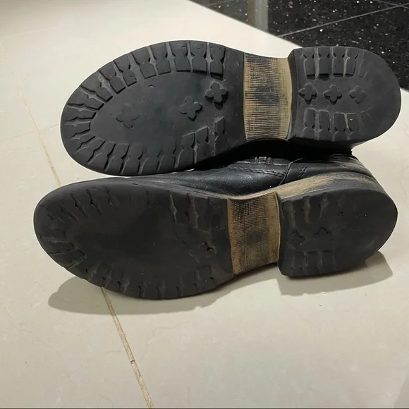 Steve Madden Leather Distressed Rugged Studded Buckle Moto Boots Size 8 - Picture 6 of 8